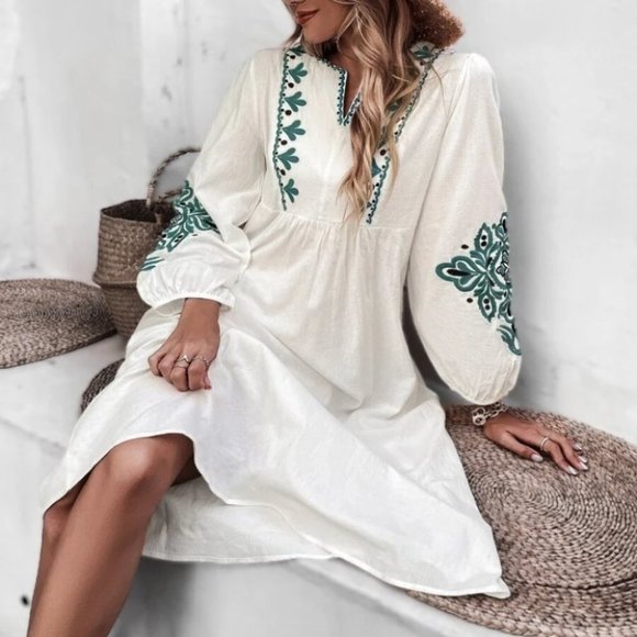 beige Floral Embroidery Notched Neckline Lantern Sleeve Dress - Picture 6 of 6